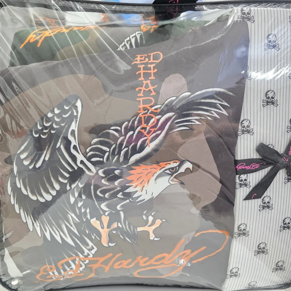 Ed Hardy Queen 8 Piece Camo Eagle Comforter Bedding Set